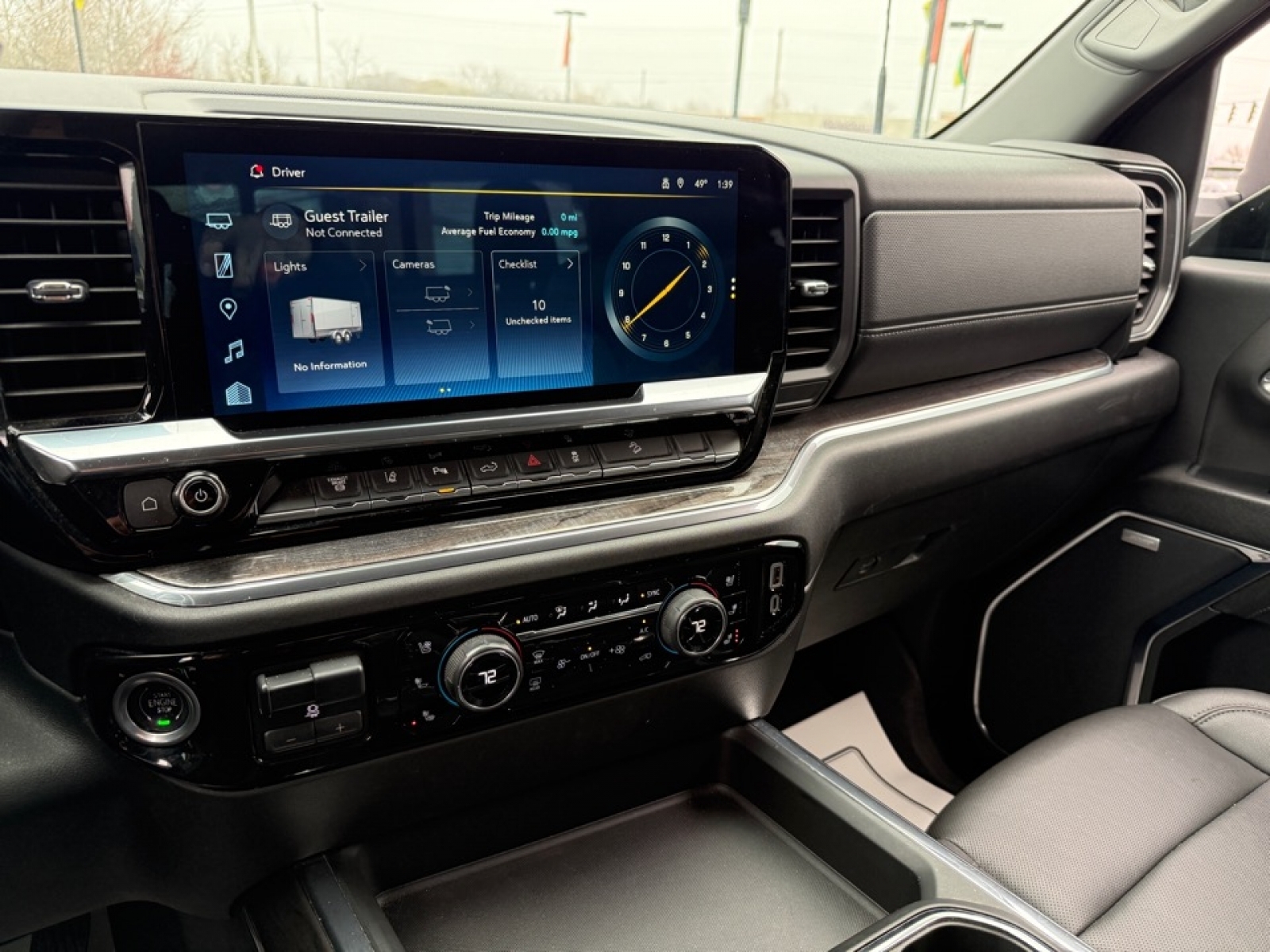 2024 Chevrolet Silverado 2500HD 4WD Crew Cab Standard Bed LTZ, 39213, Photo