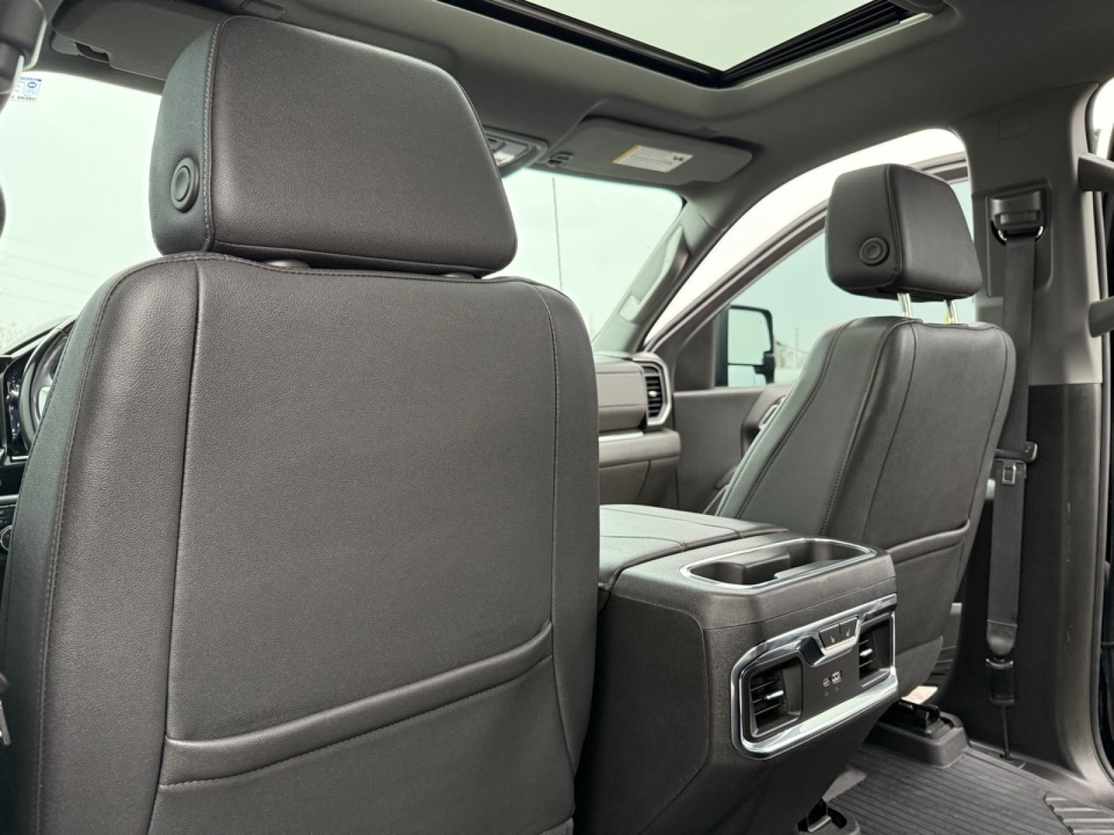 2024 Chevrolet Silverado 2500HD 4WD Crew Cab Standard Bed LTZ, 39214, Photo