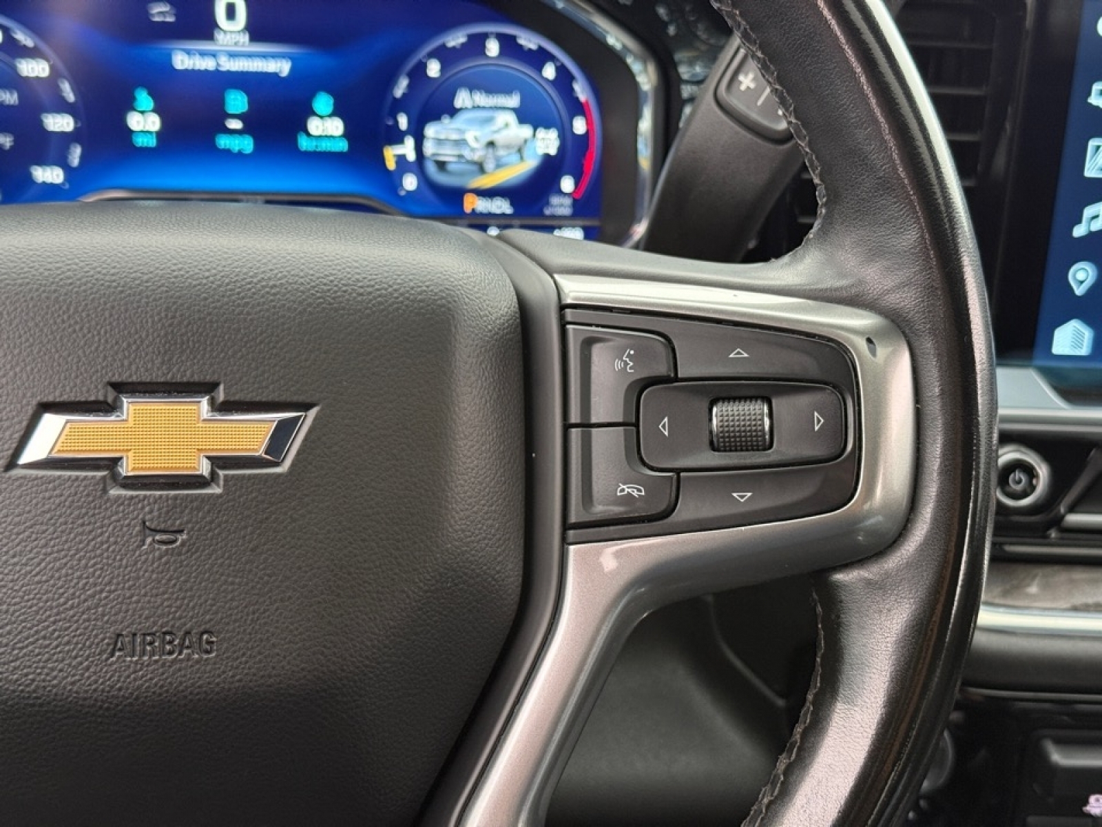 2024 Chevrolet Silverado 2500HD 4WD Crew Cab Standard Bed LTZ, 39214, Photo