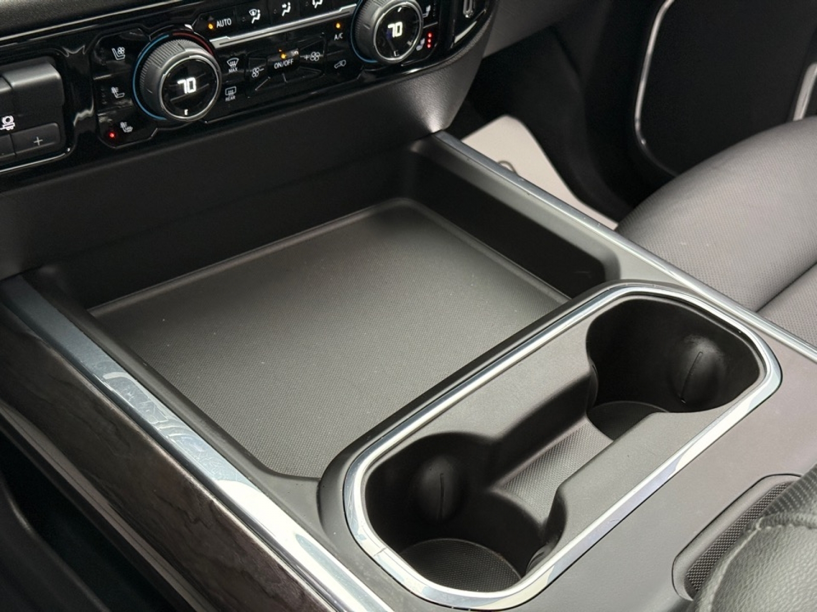 2024 Chevrolet Silverado 2500HD 4WD Crew Cab Standard Bed LTZ, 39214, Photo