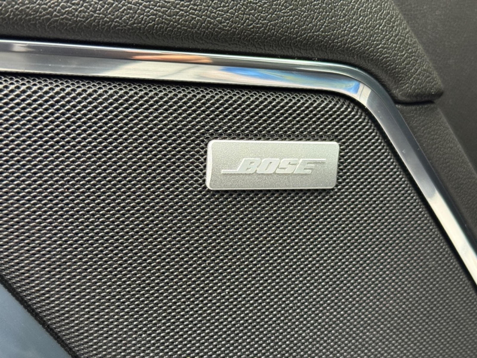 2024 Chevrolet Silverado 2500HD 4WD Crew Cab Standard Bed LTZ, 39214, Photo