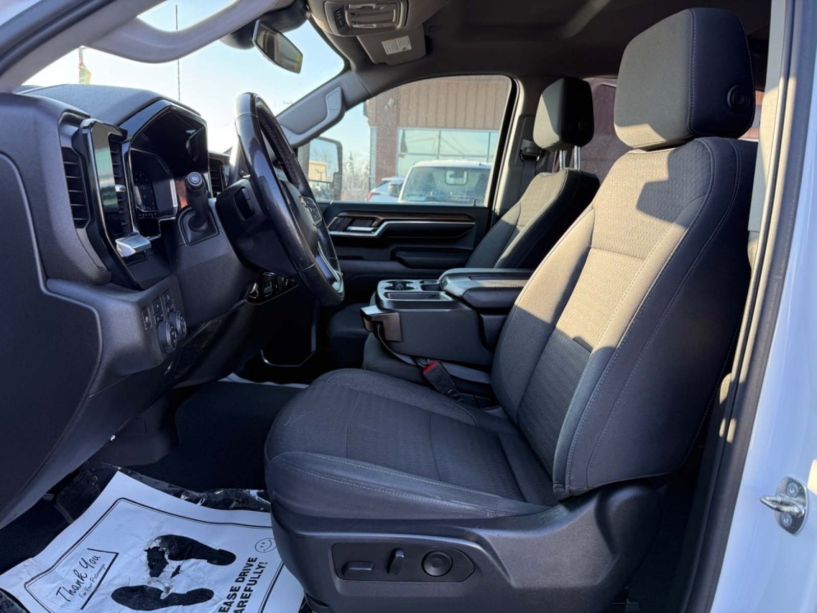 2024 Chevrolet Silverado 2500HD 4WD Crew Cab Standard Bed LT, 39240, Photo