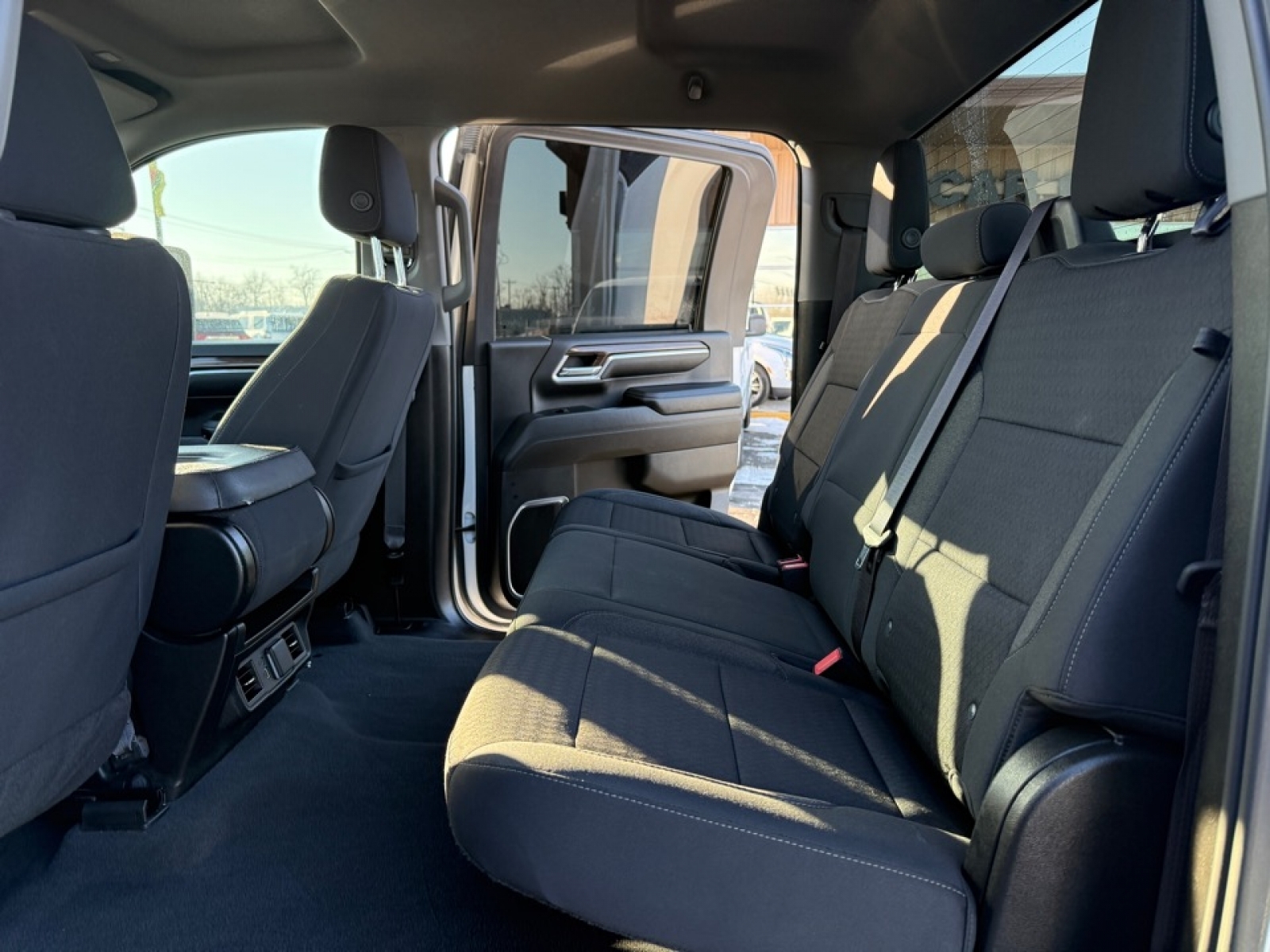 2024 Chevrolet Silverado 2500HD 4WD Crew Cab Standard Bed LT, 39240, Photo