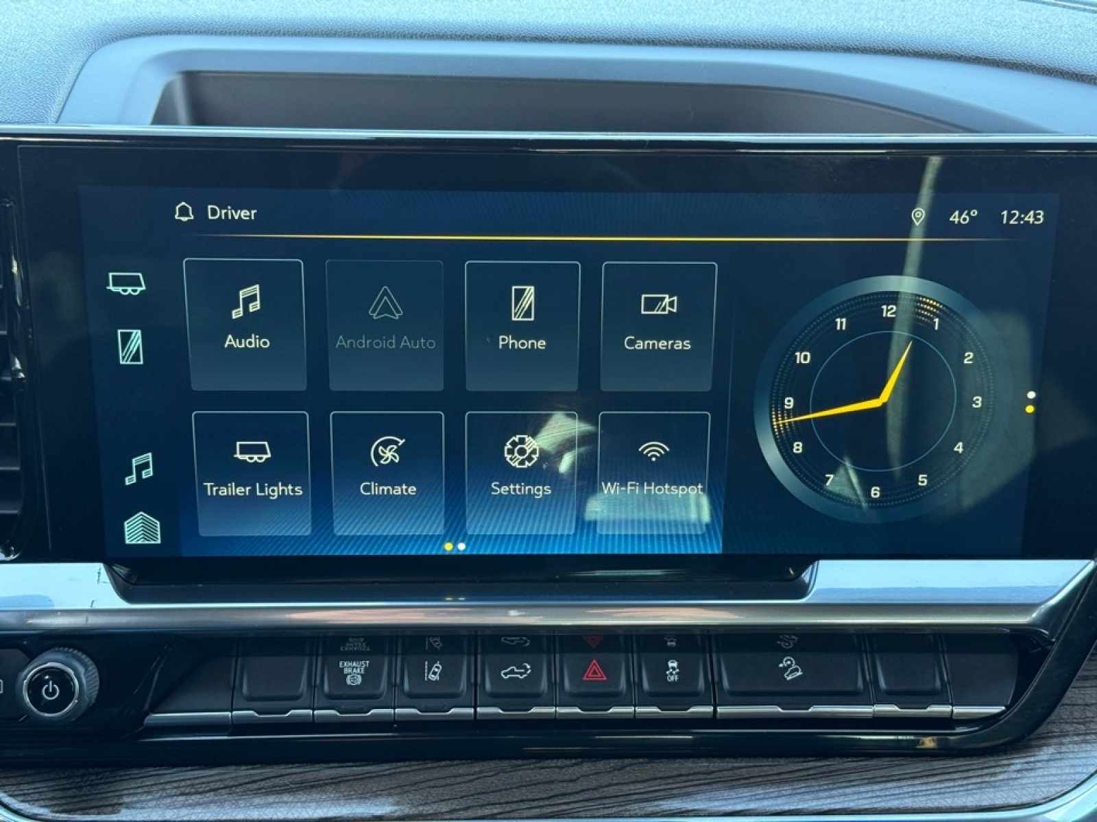 2024 Chevrolet Silverado 2500HD 4WD Crew Cab Standard Bed LT, 39240, Photo