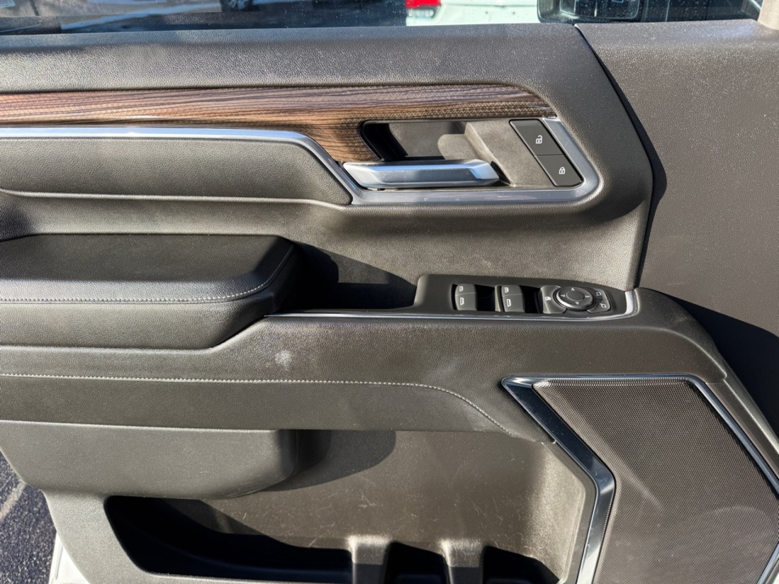 2024 Chevrolet Silverado 2500HD 4WD Crew Cab Standard Bed LT, 39240, Photo