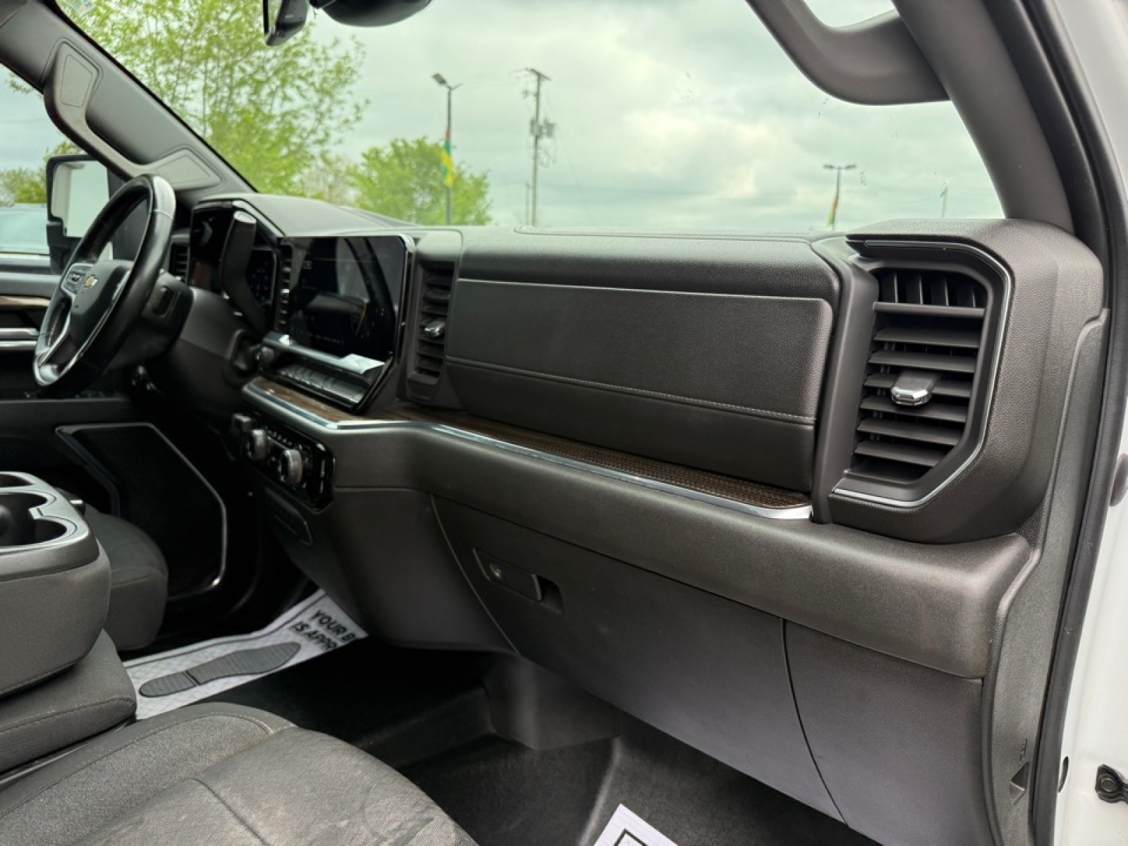 2024 Chevrolet Silverado 2500HD 4WD Crew Cab Long Bed LT, 39712, Photo