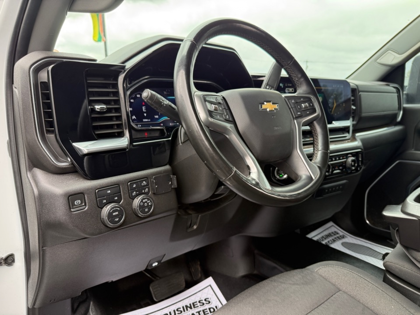 2024 Chevrolet Silverado 2500HD 4WD Crew Cab Long Bed LT, 39712, Photo