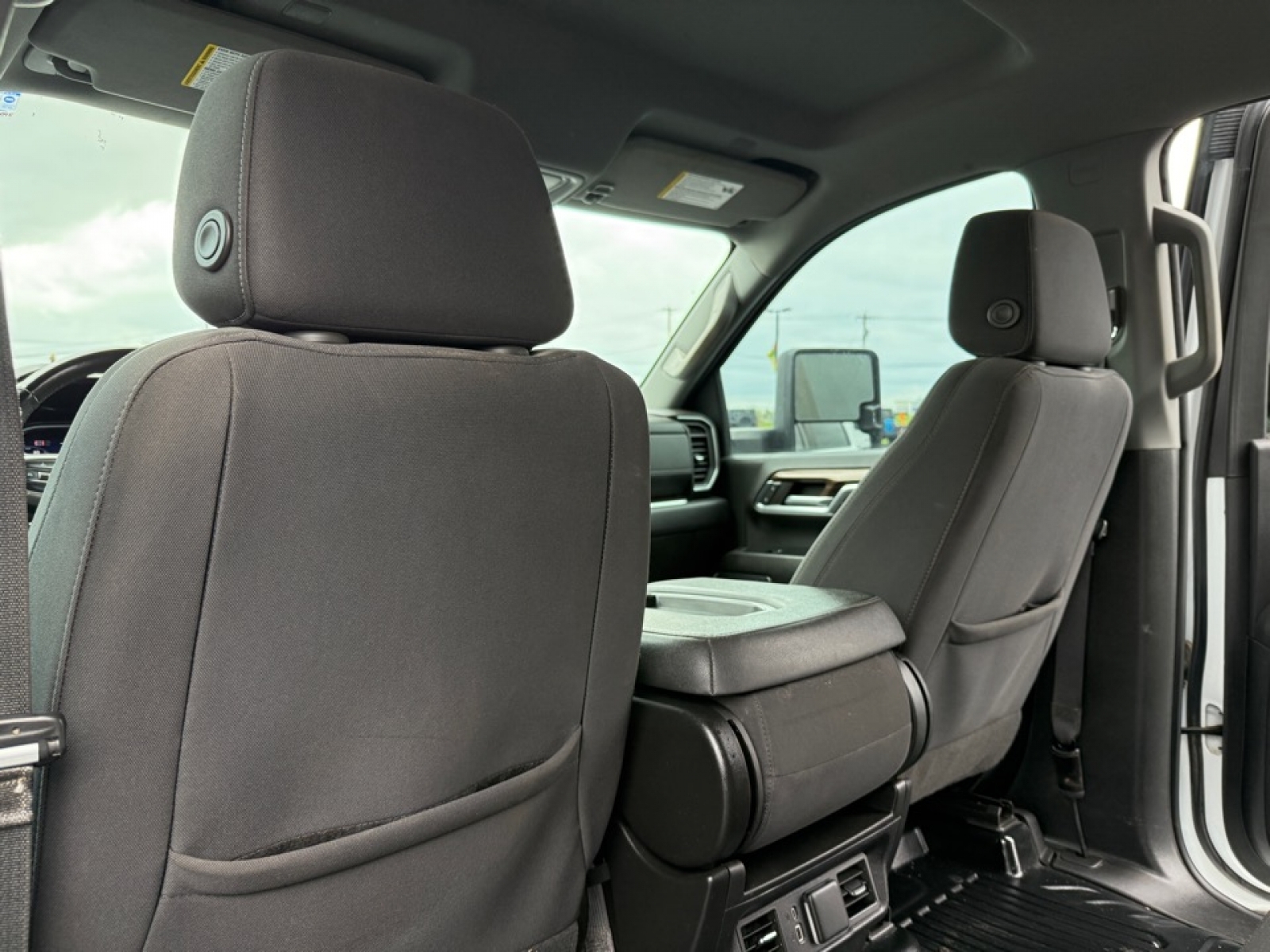 2024 Chevrolet Silverado 2500HD 4WD Crew Cab Long Bed LT, 39712, Photo