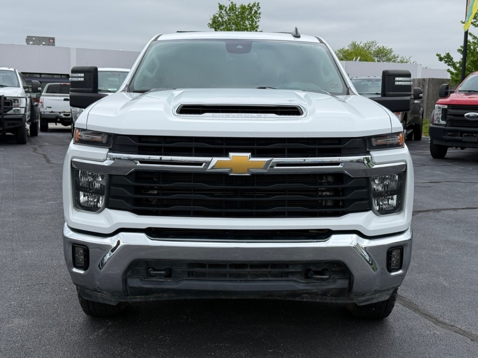 2024 Chevrolet Silverado 2500HD 4WD Crew Cab Long Bed LT, 39712, Photo