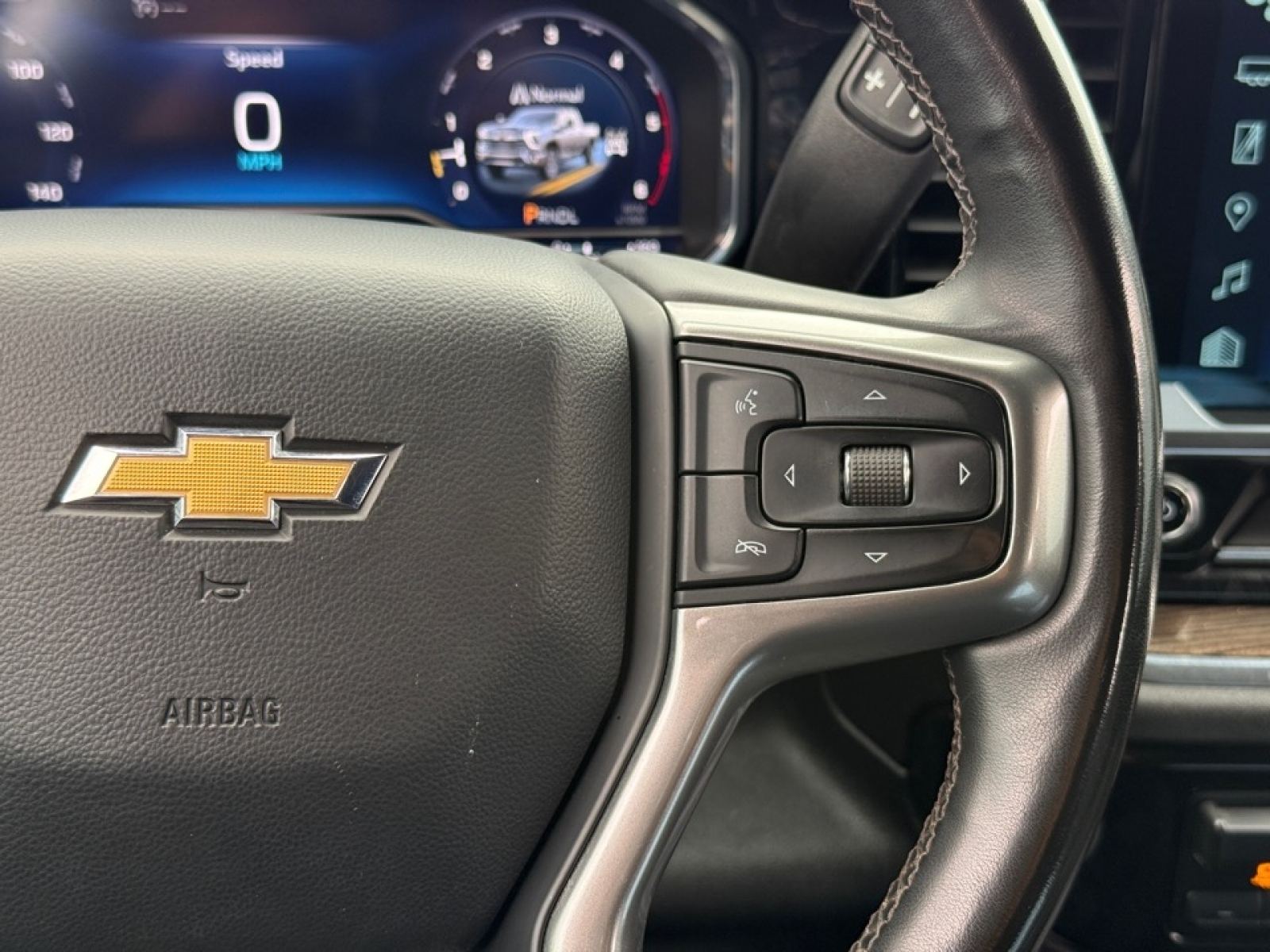 2024 Chevrolet Silverado 2500HD 4WD Crew Cab Long Bed LT, 39712, Photo