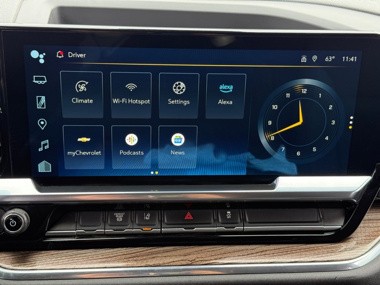 2024 Chevrolet Silverado 2500HD 4WD Crew Cab Long Bed LT, 39712, Photo