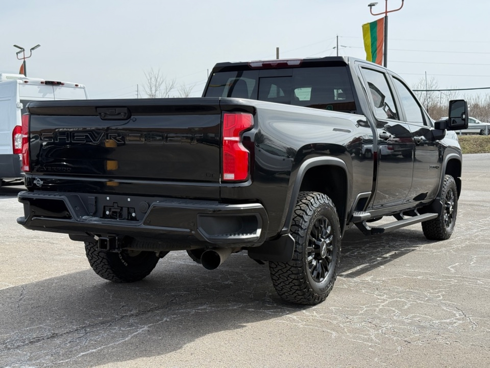 2024 Chevrolet Silverado 3500HD LT, 39630, Photo