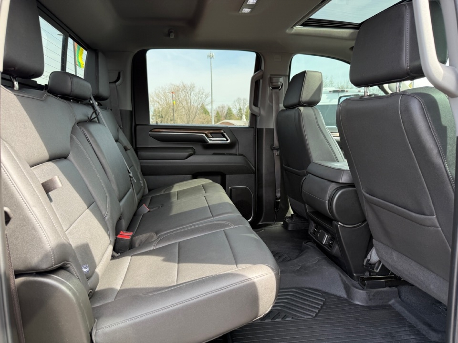 2024 Chevrolet Silverado 3500HD LT, 39630, Photo