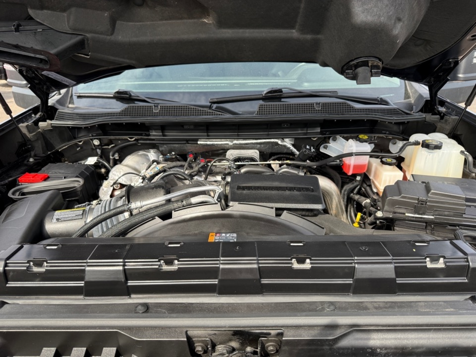 2024 Chevrolet Silverado 3500HD LT, 39630, Photo