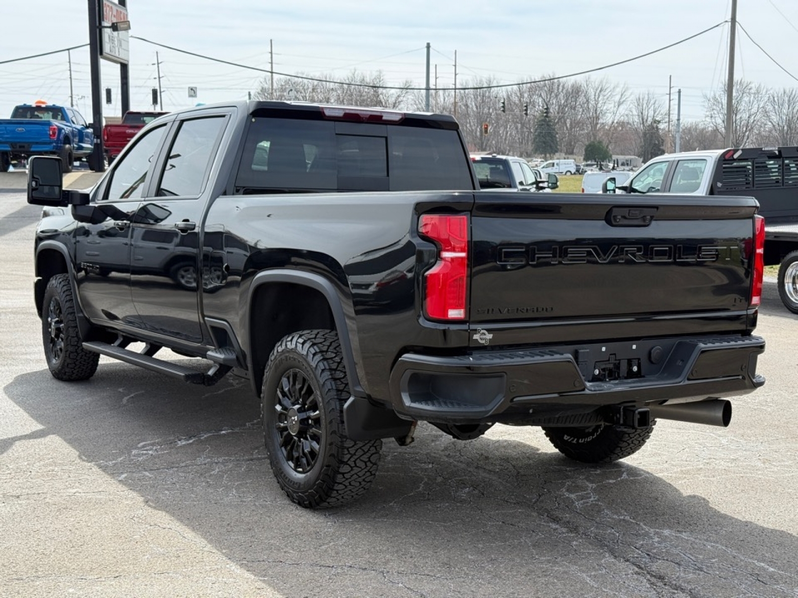 2024 Chevrolet Silverado 3500HD LT, 39630, Photo