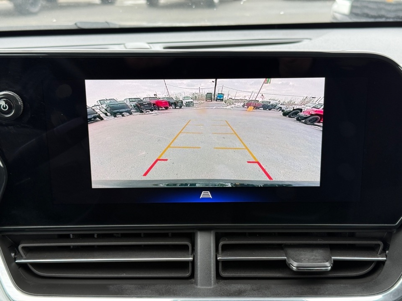 2024 Chevrolet Trax FWD LT, 39295, Photo