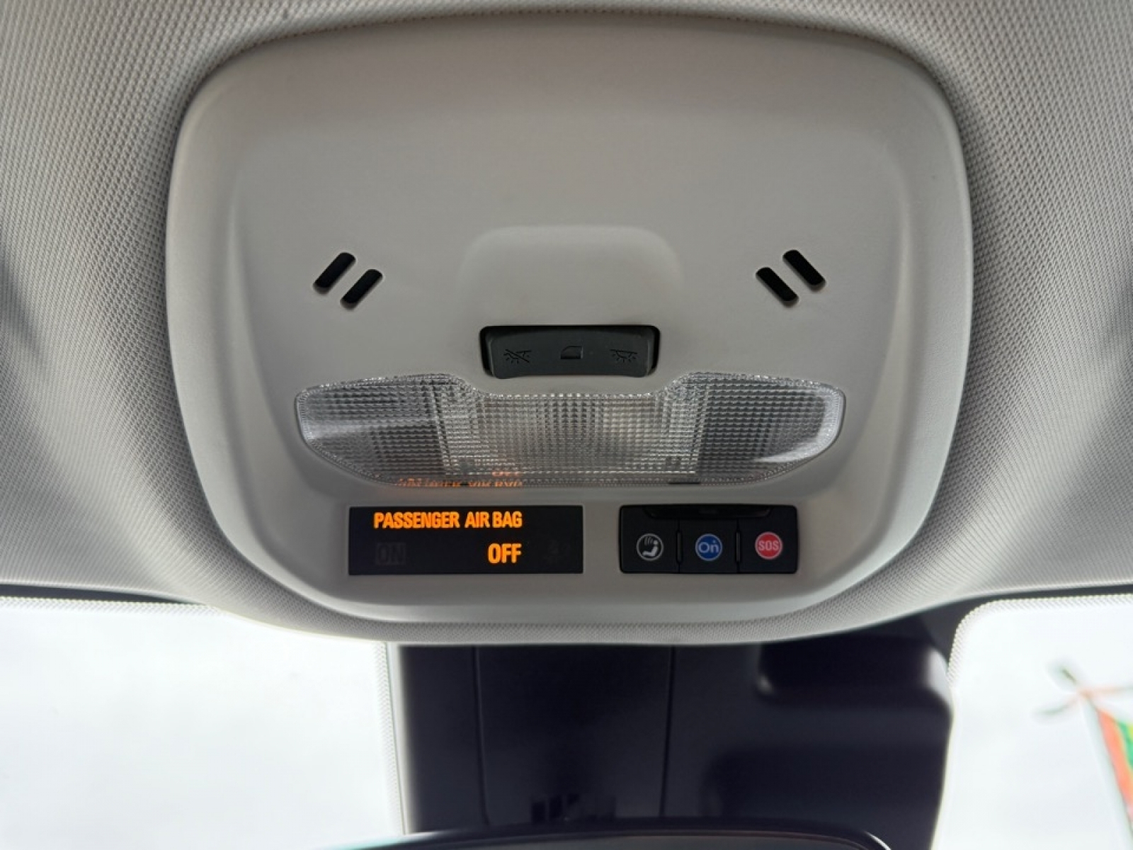 2024 Chevrolet Trax FWD LT, 39295, Photo