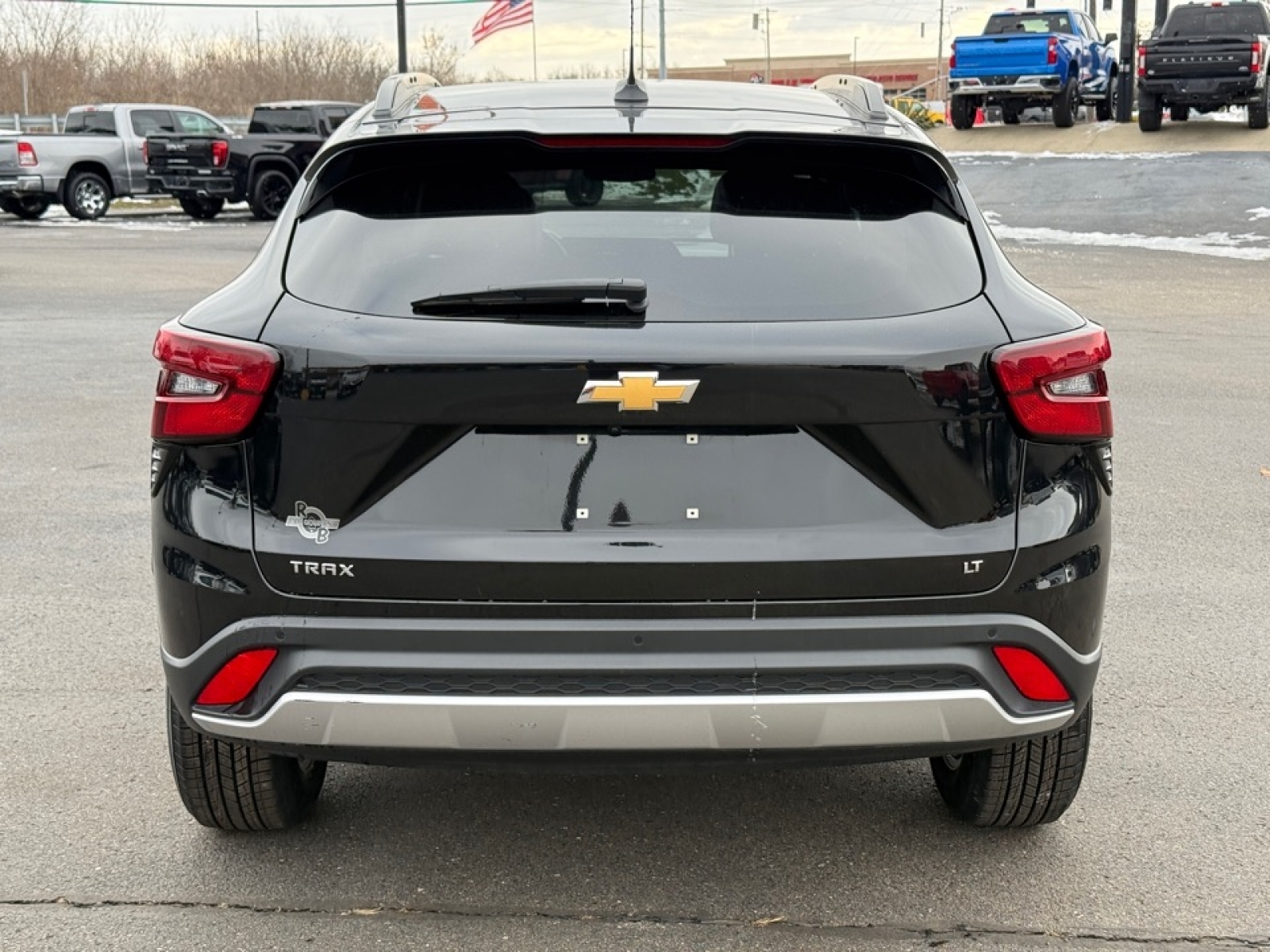 2024 Chevrolet Trax FWD LT, 39295, Photo