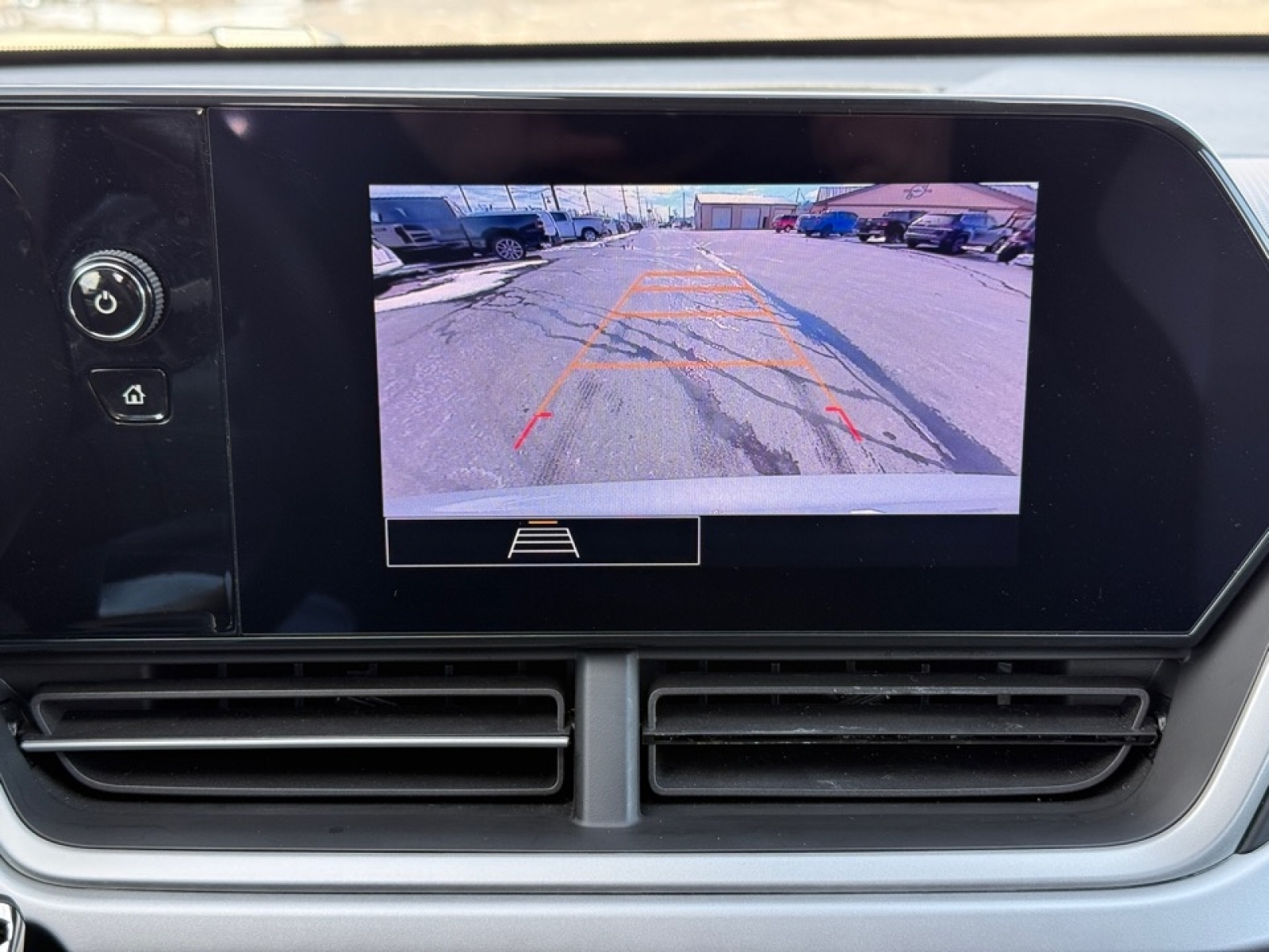 2024 Chevrolet Trax FWD SP, 39573, Photo