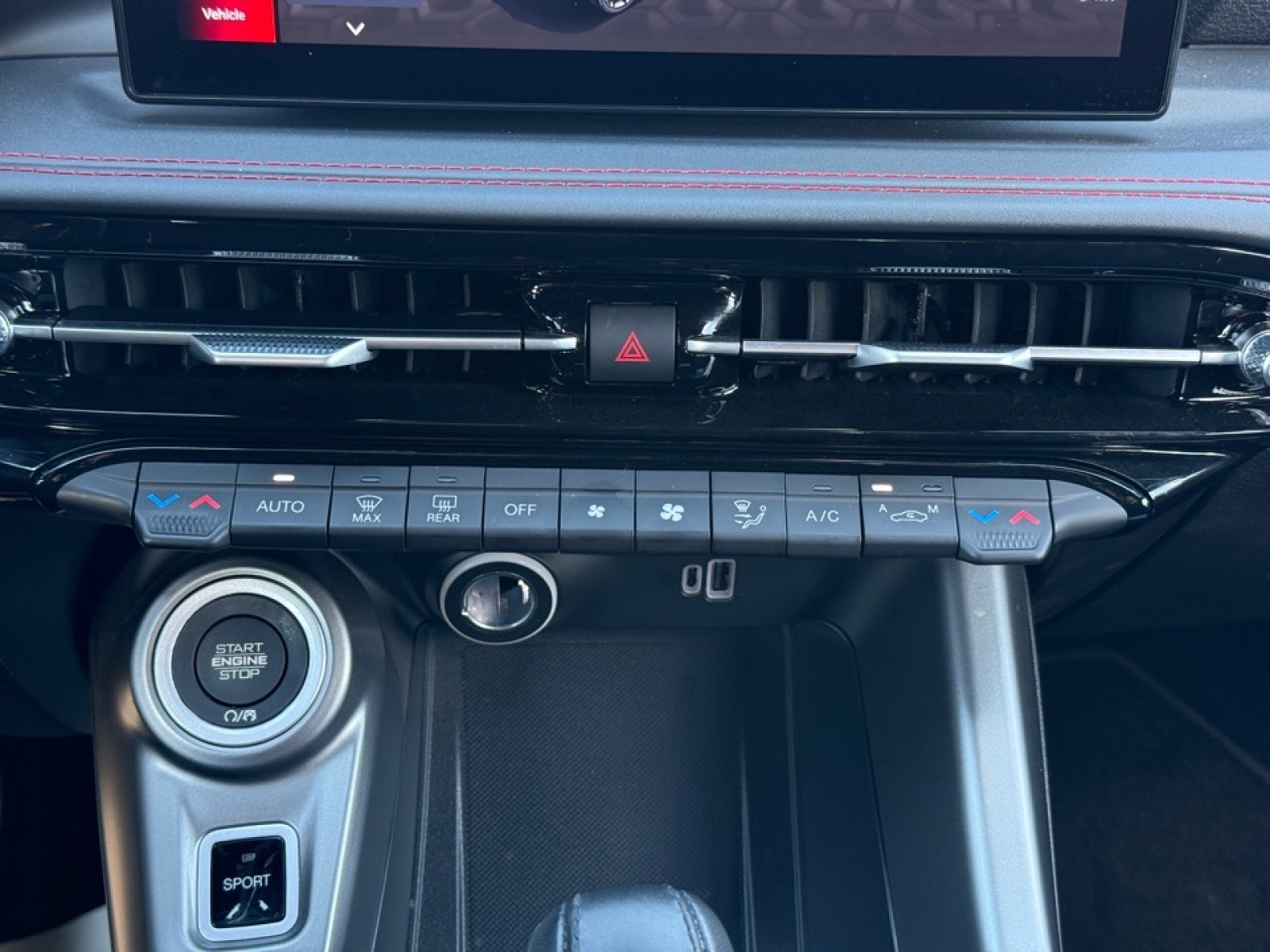 2024 Dodge Hornet R/T EAWD, 39657, Photo