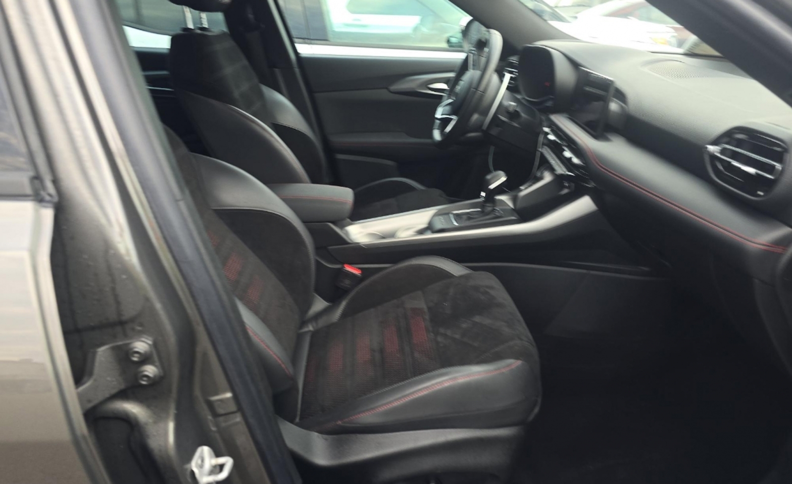 2024 Dodge Hornet R/T EAWD, 39805, Photo