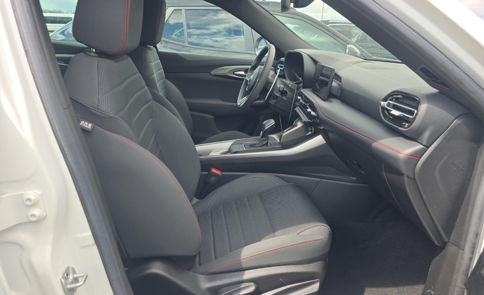 2024 Dodge Hornet R/T EAWD, 39908, Photo