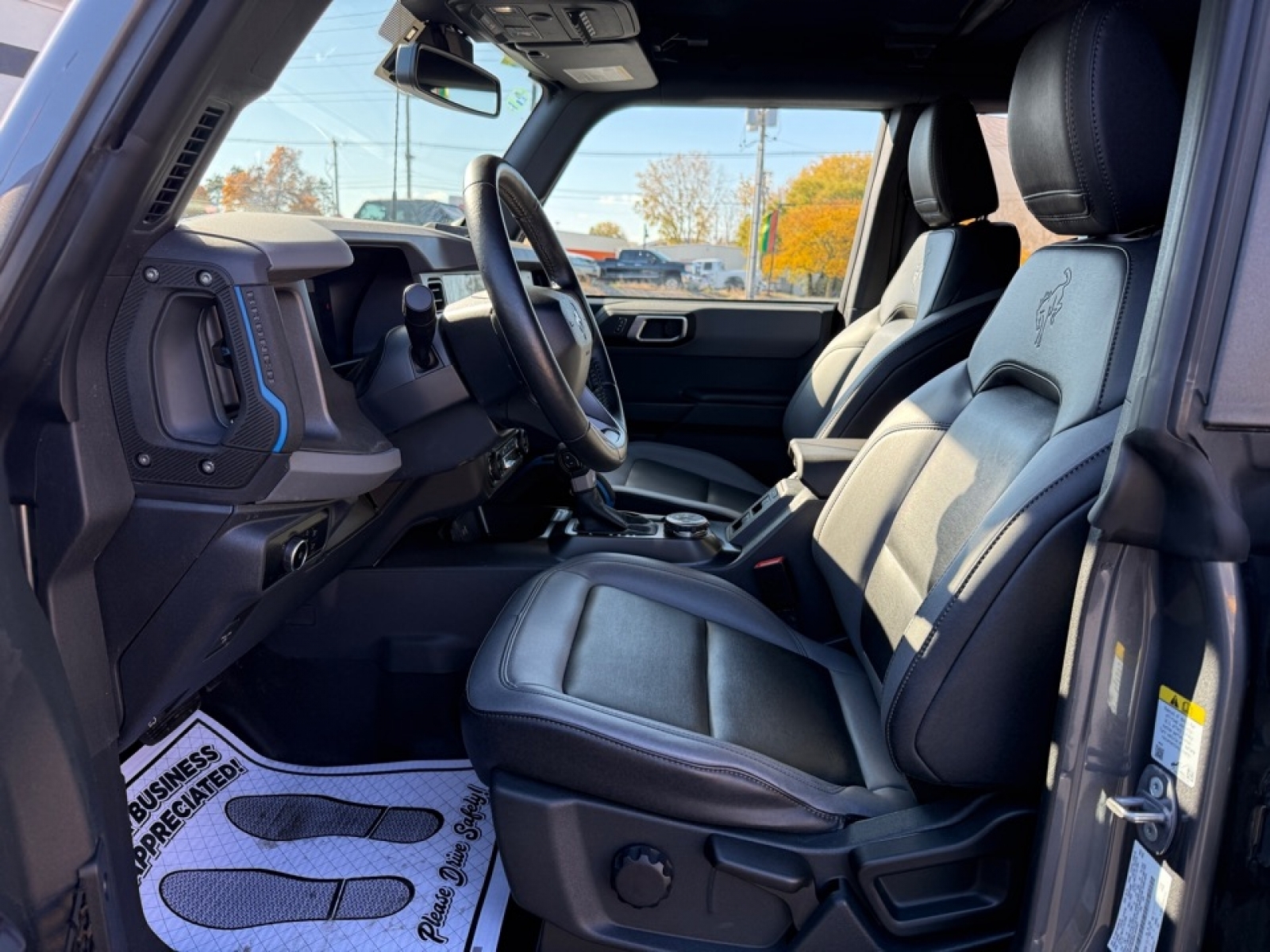 2024 Ford Bronco Black Diamond, 39163, Photo