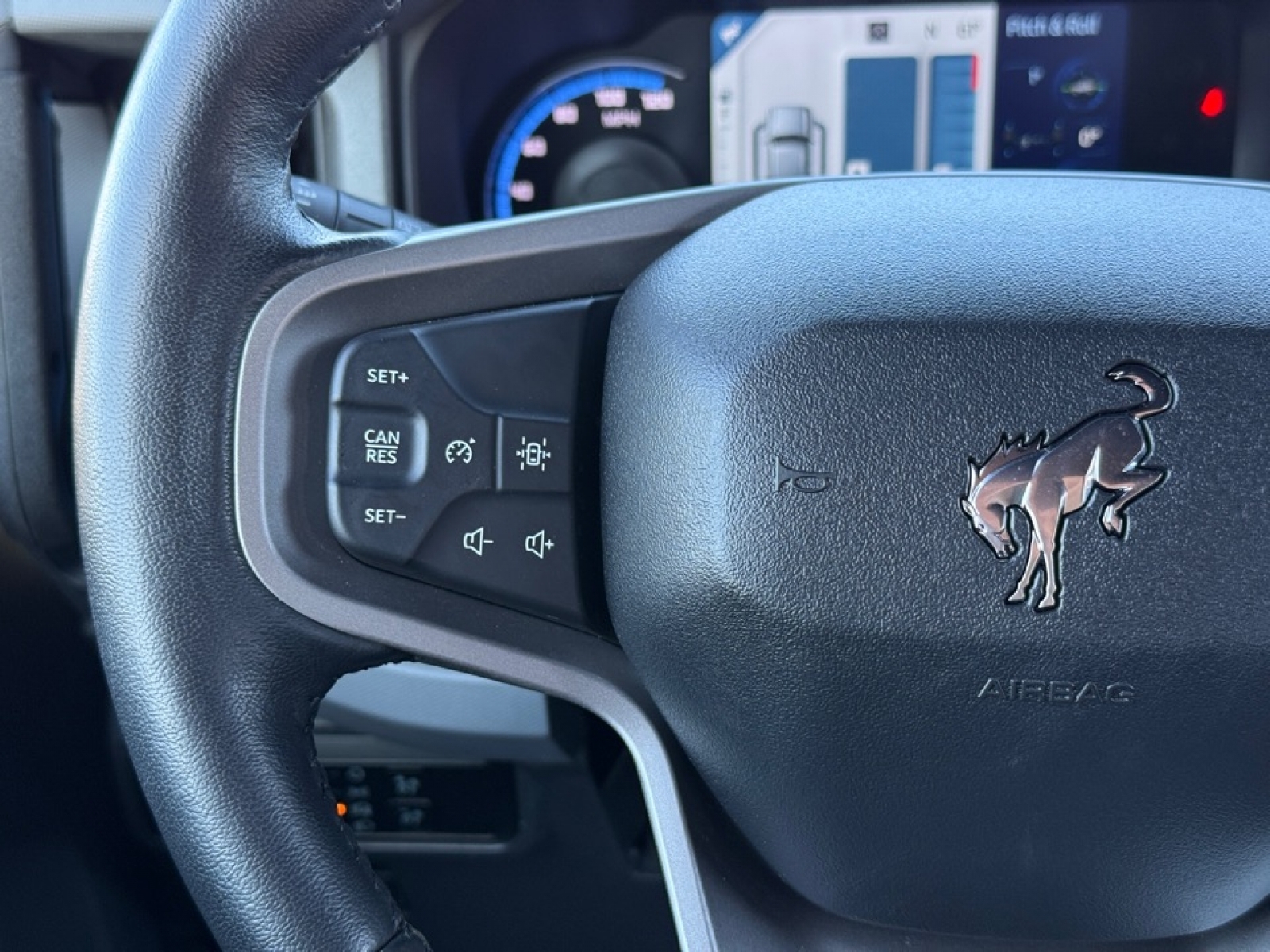 2024 Ford Bronco Black Diamond, 39163, Photo