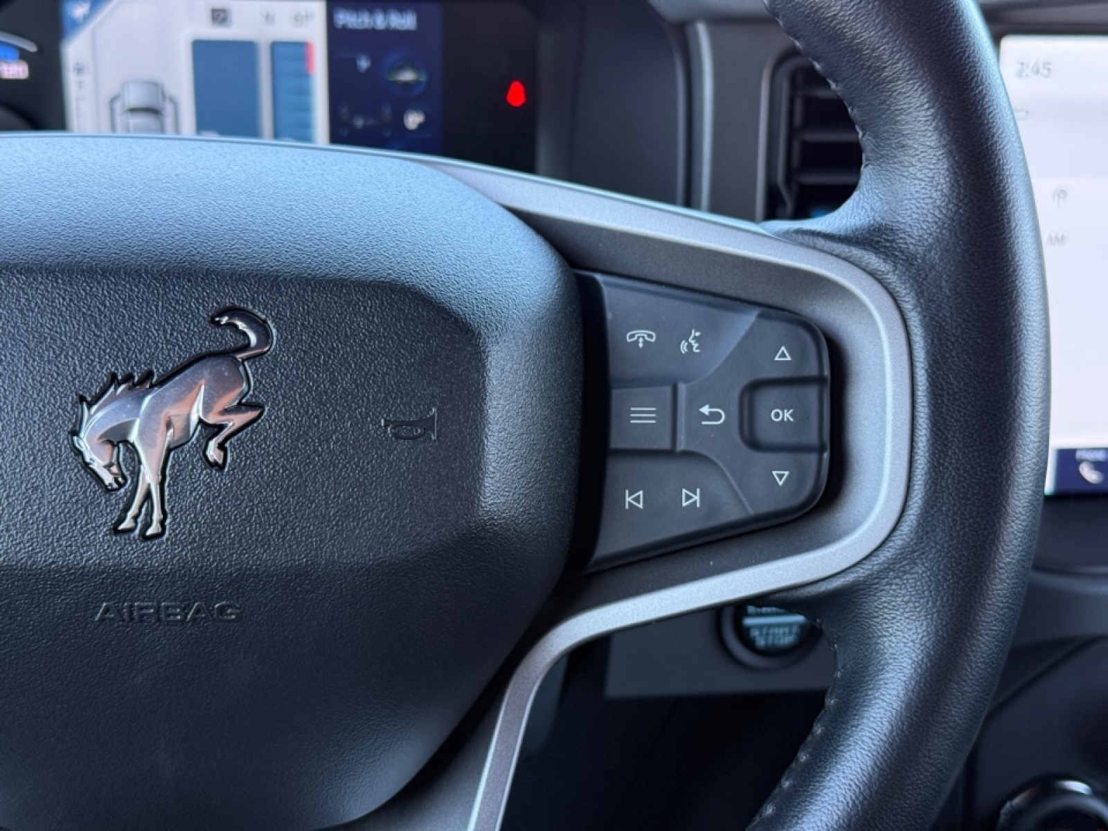 2024 Ford Bronco Black Diamond, 39163, Photo