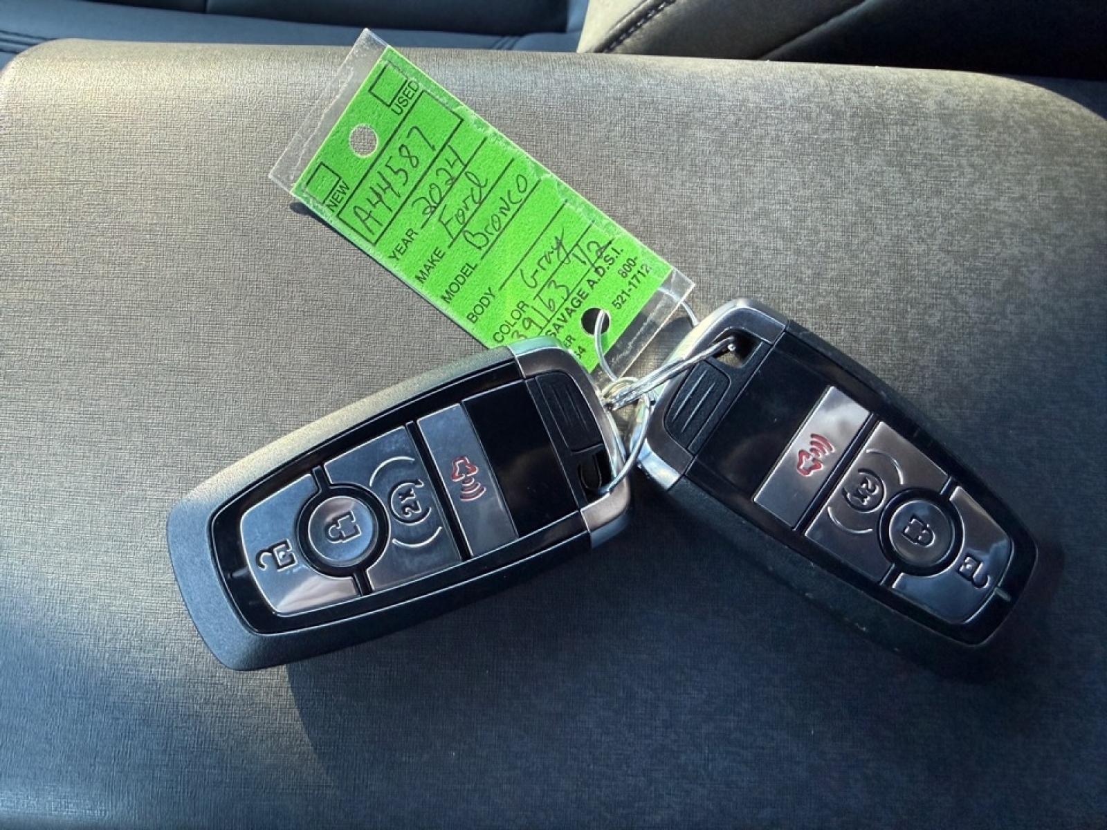 2024 Ford Bronco Black Diamond, 39163, Photo