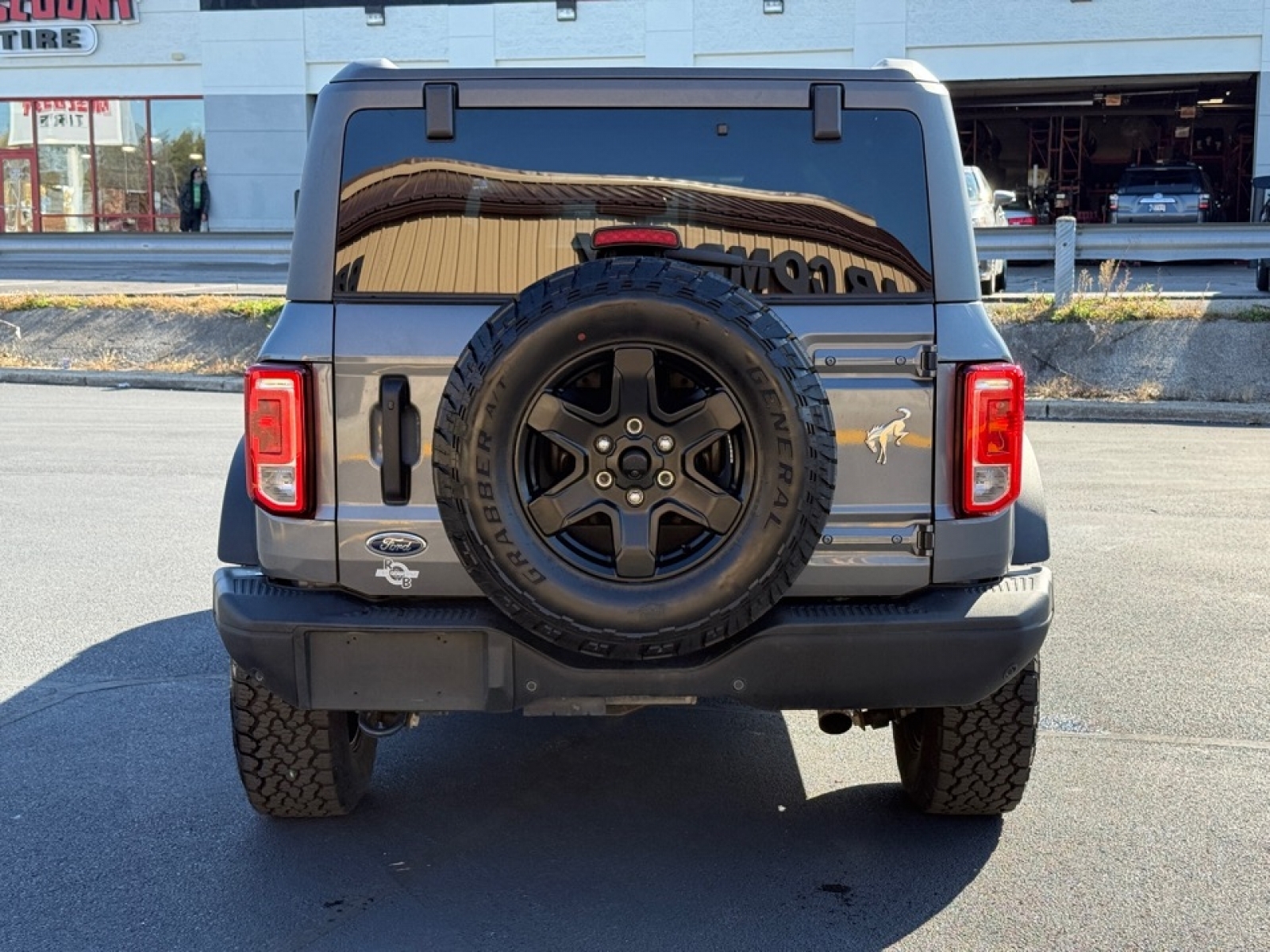 2024 Ford Bronco Black Diamond, 39163, Photo