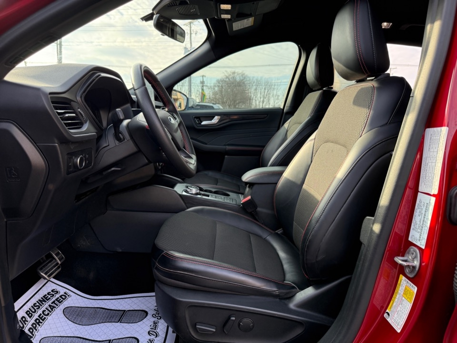 2024 Ford Escape ST-Line, 39271, Photo