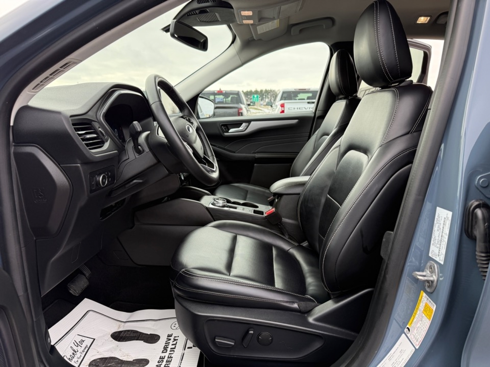 2024 Ford Escape Platinum, 39310, Photo