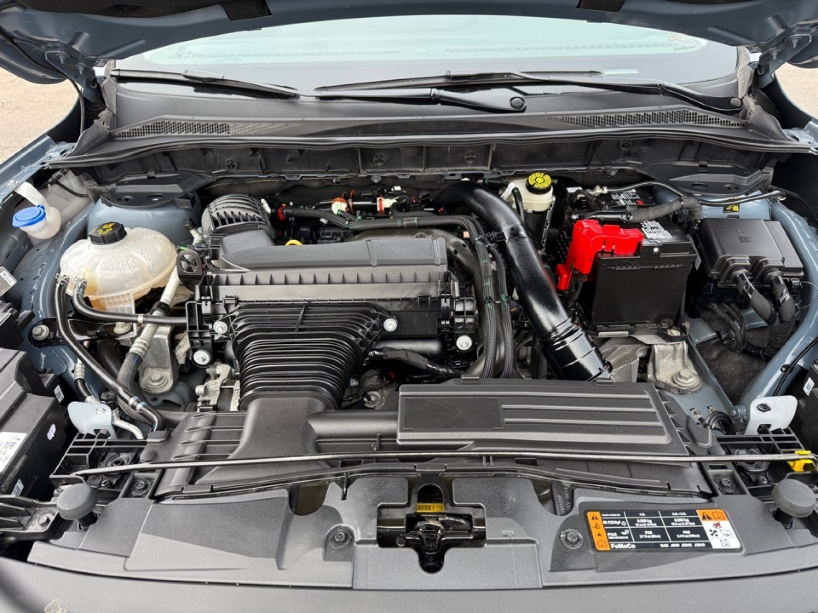 2024 Ford Escape Platinum, 39310, Photo