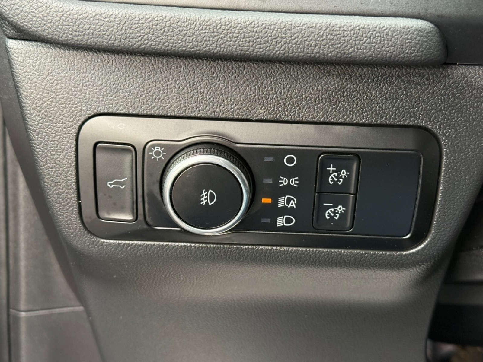 2024 Ford Escape Platinum, 39310, Photo