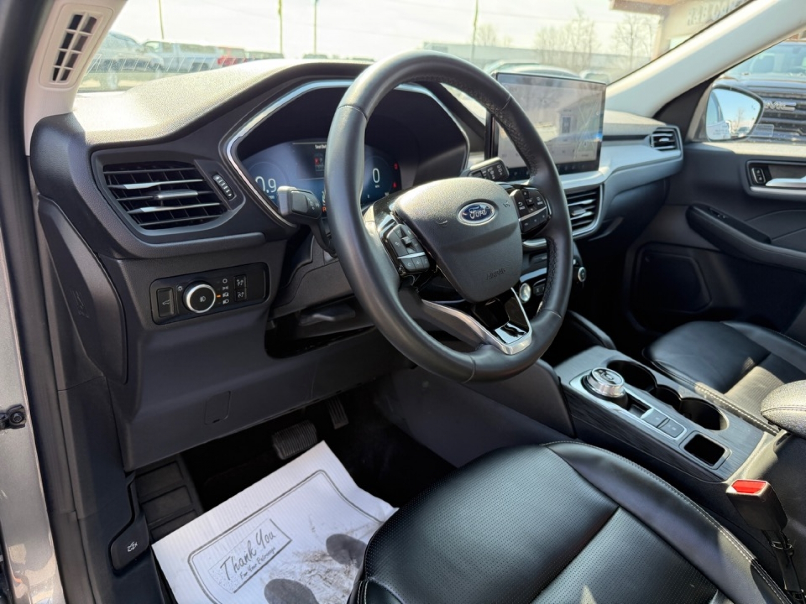 2024 Ford Escape Platinum, 39667, Photo