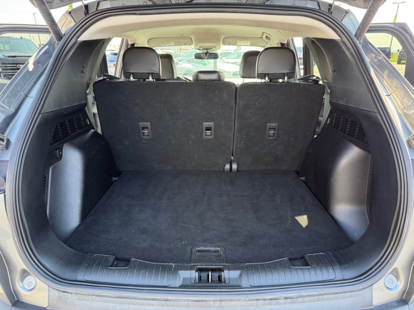 2024 Ford Escape Platinum, 39667, Photo