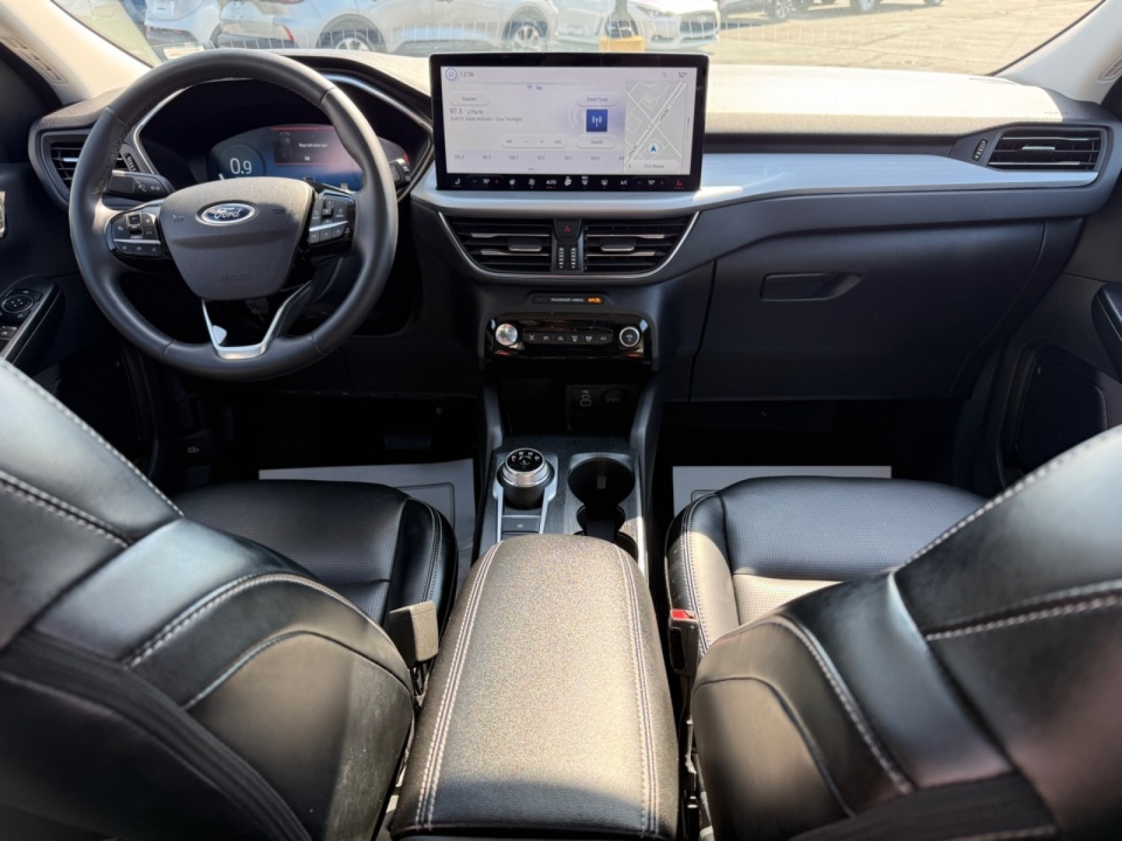 2024 Ford Escape Platinum, 39667, Photo