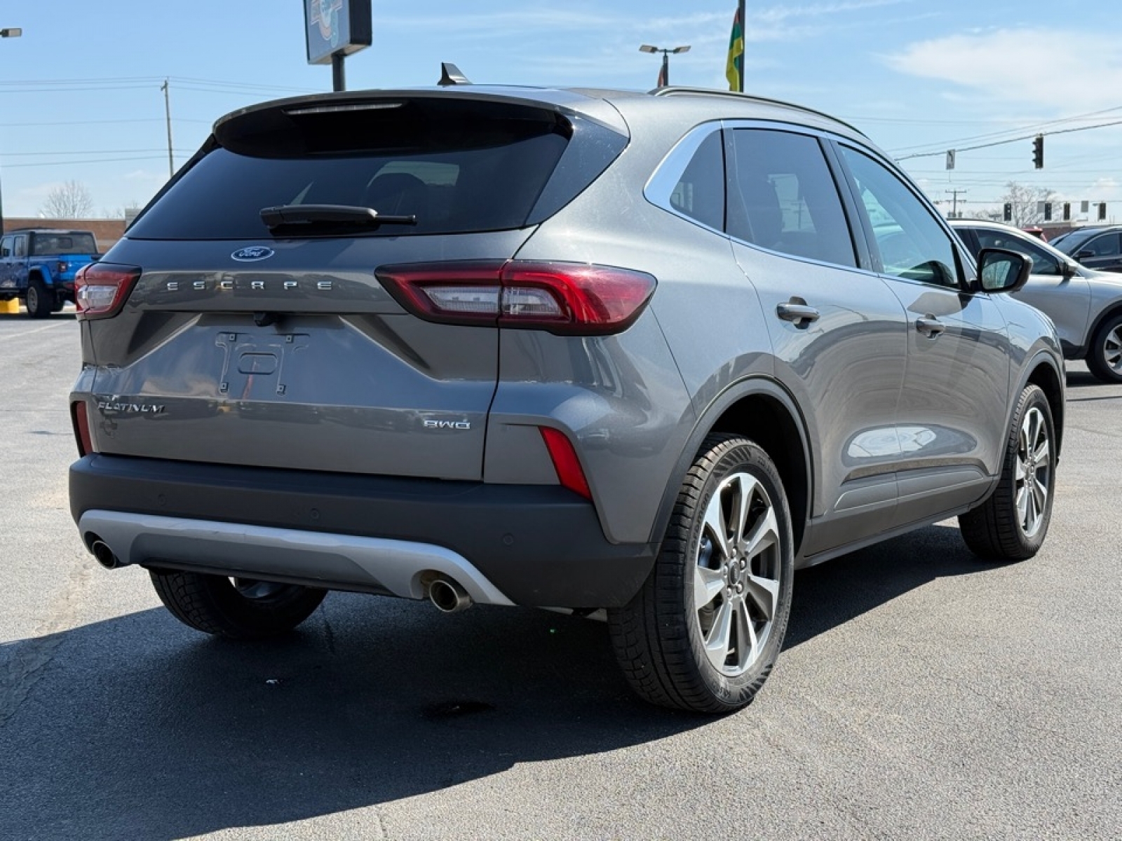 2024 Ford Escape Platinum, 39667, Photo