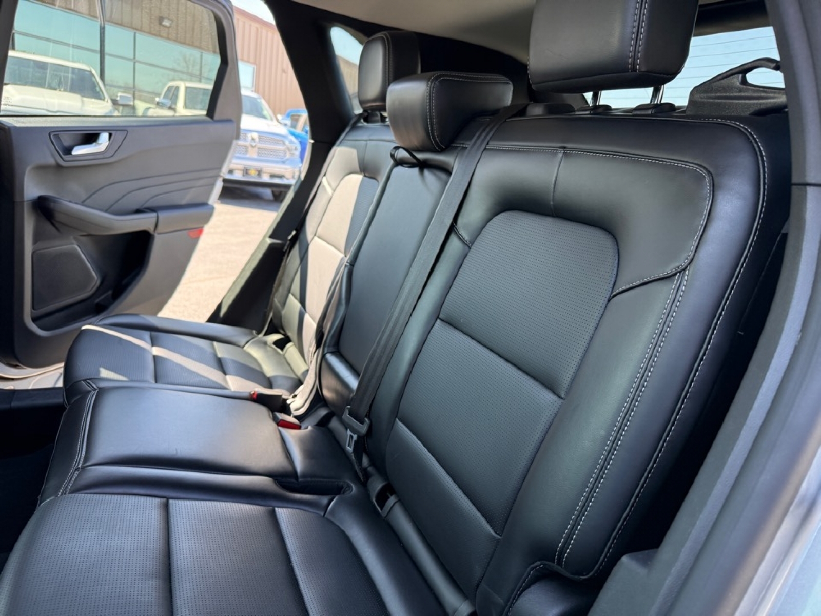 2024 Ford Escape Platinum, 39668, Photo