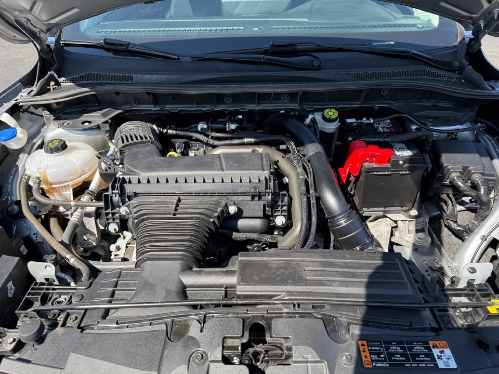 2024 Ford Escape Platinum, 39668, Photo