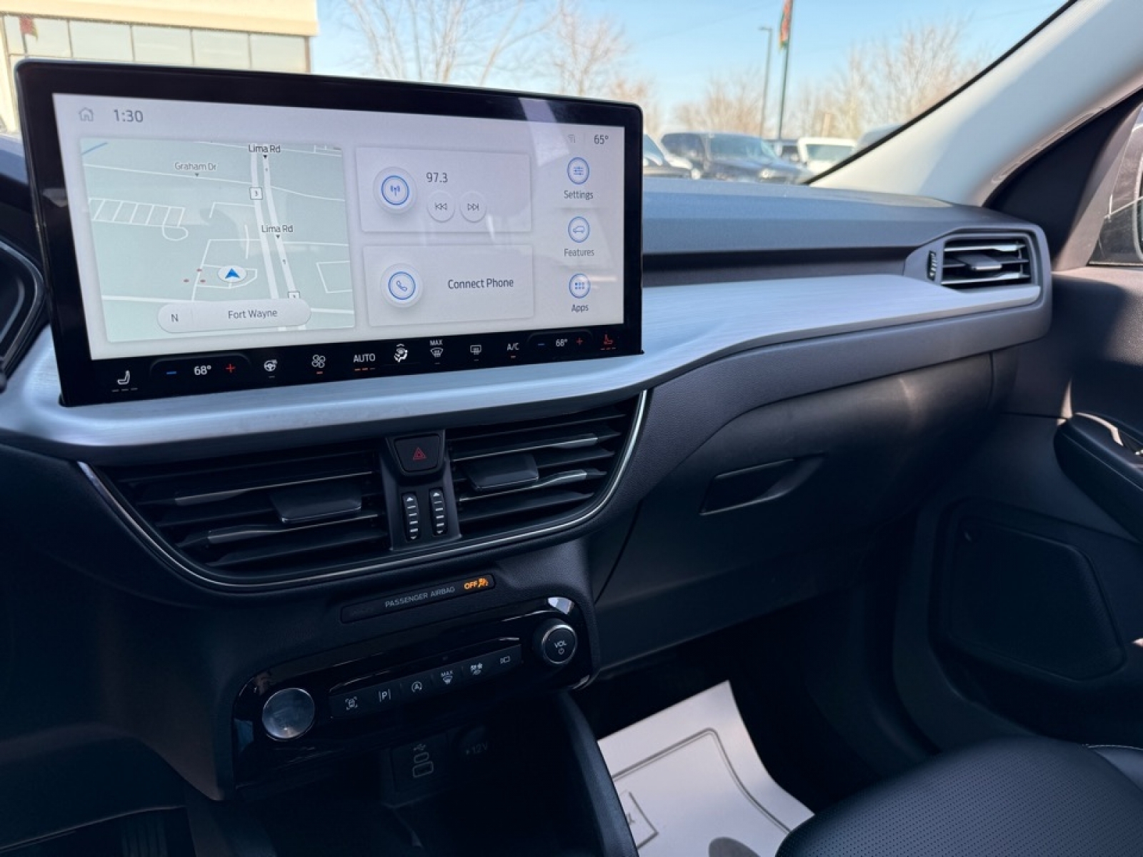 2024 Ford Escape Platinum, 39668, Photo