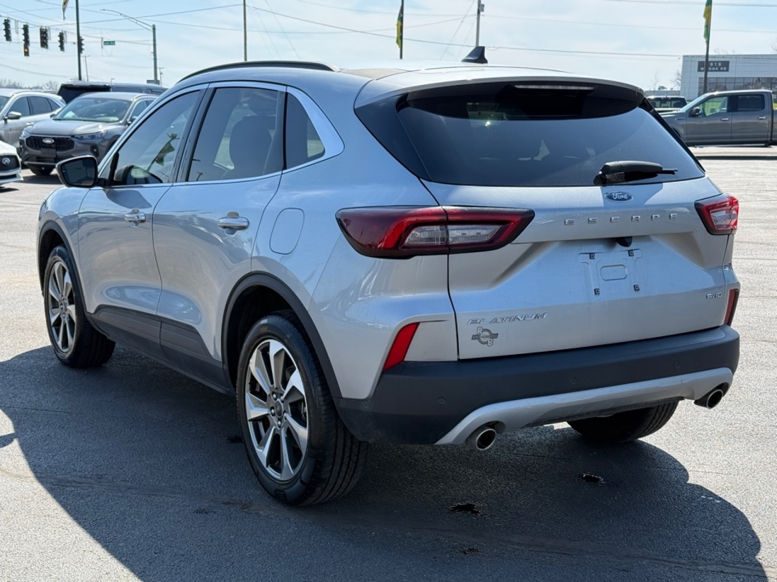 2024 Ford Escape Platinum, 39668, Photo