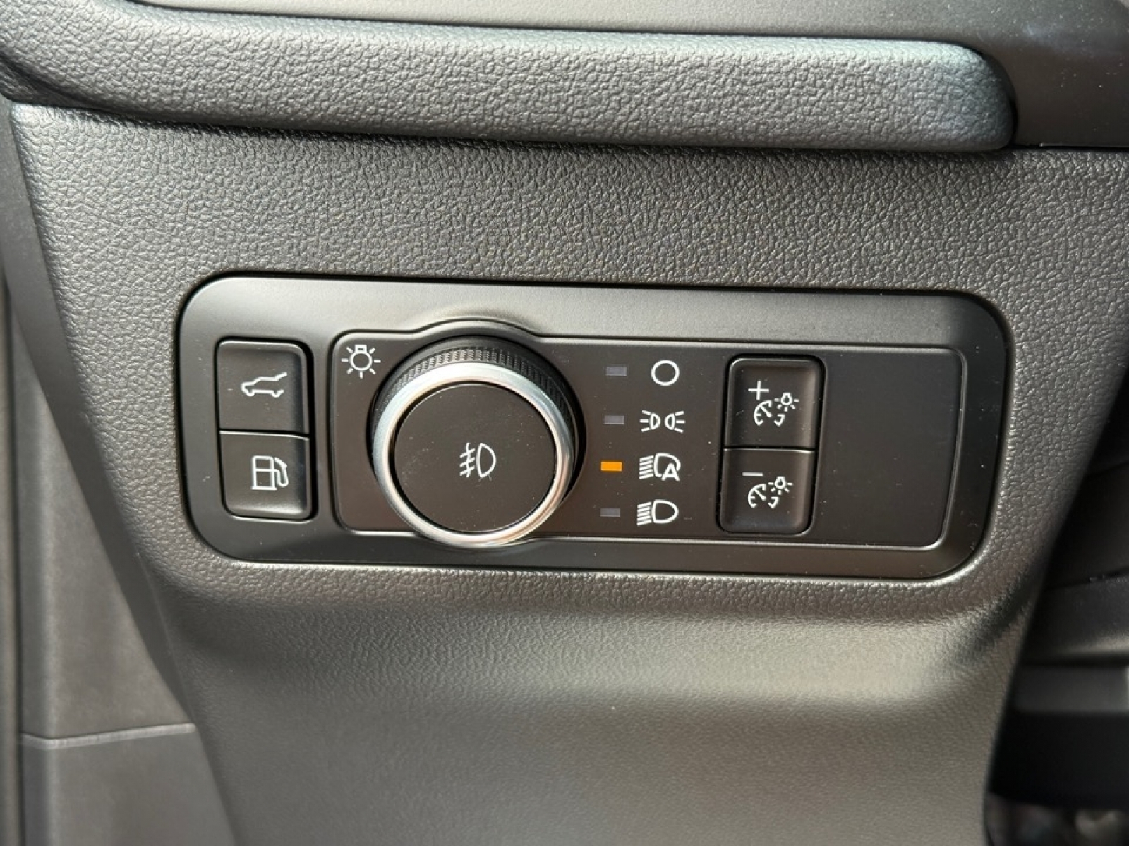 2024 Ford Escape ST-Line Select, 39673, Photo