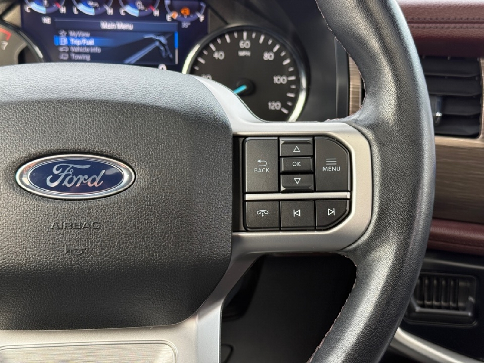 2024 Ford Expedition Limited, 39490, Photo