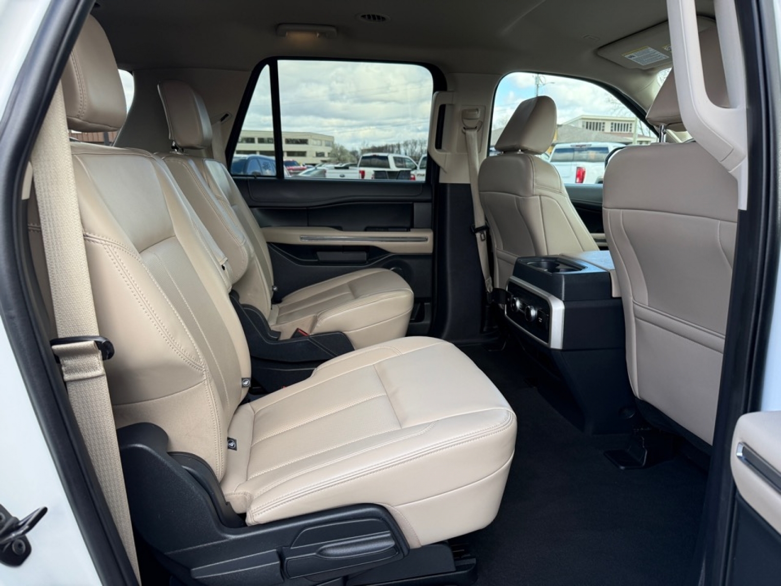 2024 Ford Expedition XLT MAX, 39756, Photo