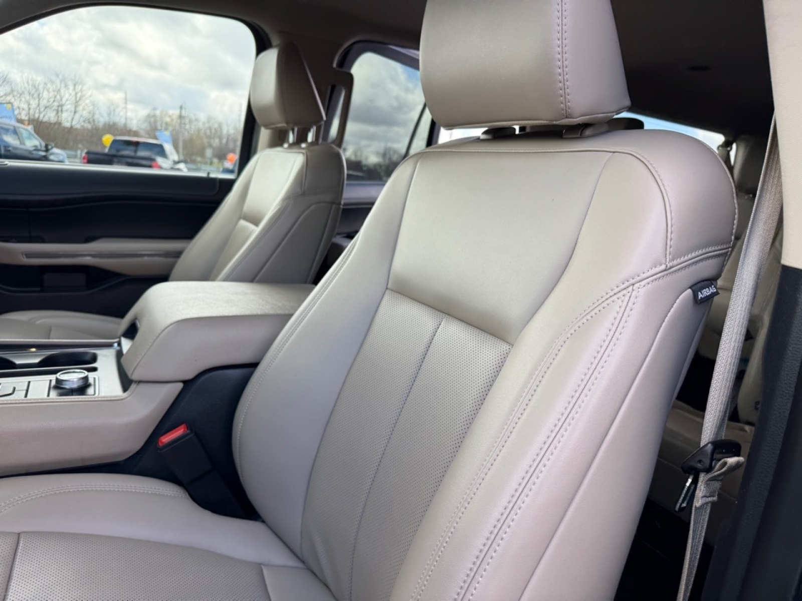 2024 Ford Expedition XLT MAX, 39756, Photo