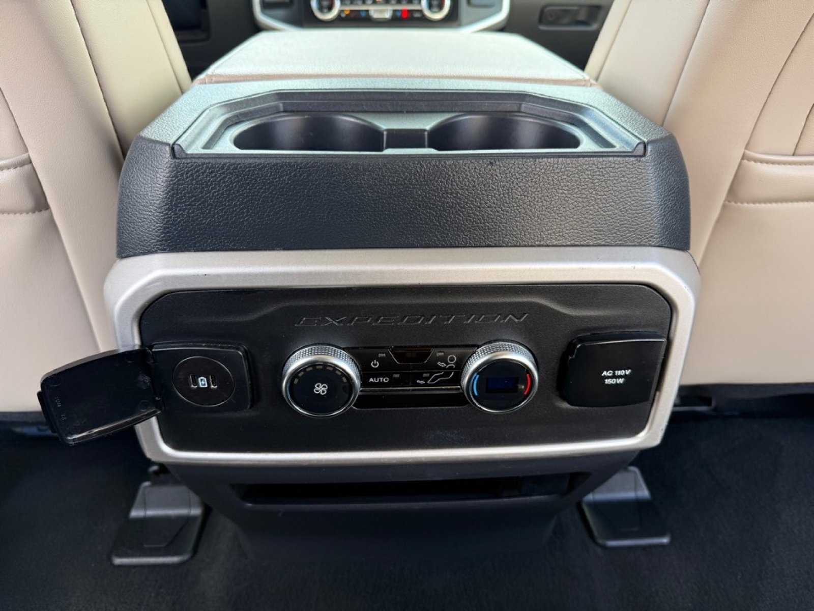 2024 Ford Expedition XLT MAX, 39756, Photo