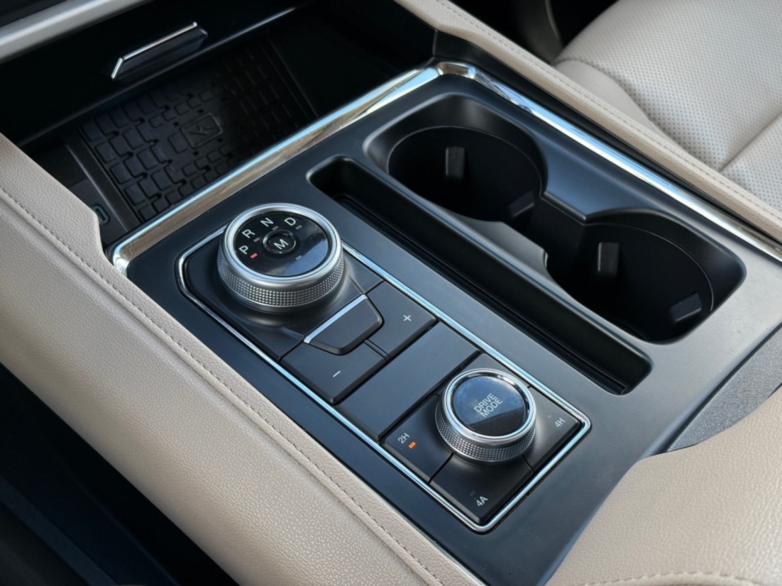 2024 Ford Expedition XLT MAX, 39756, Photo