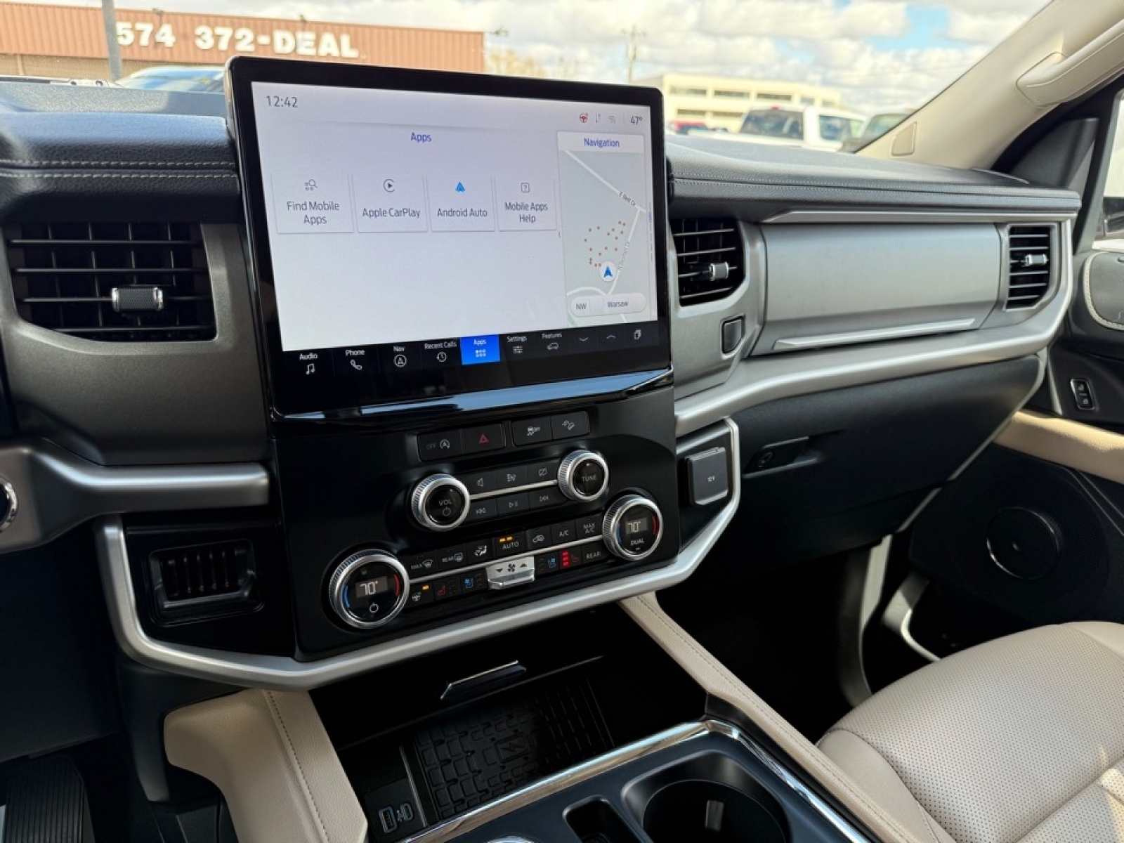 2024 Ford Expedition XLT MAX, 39756, Photo